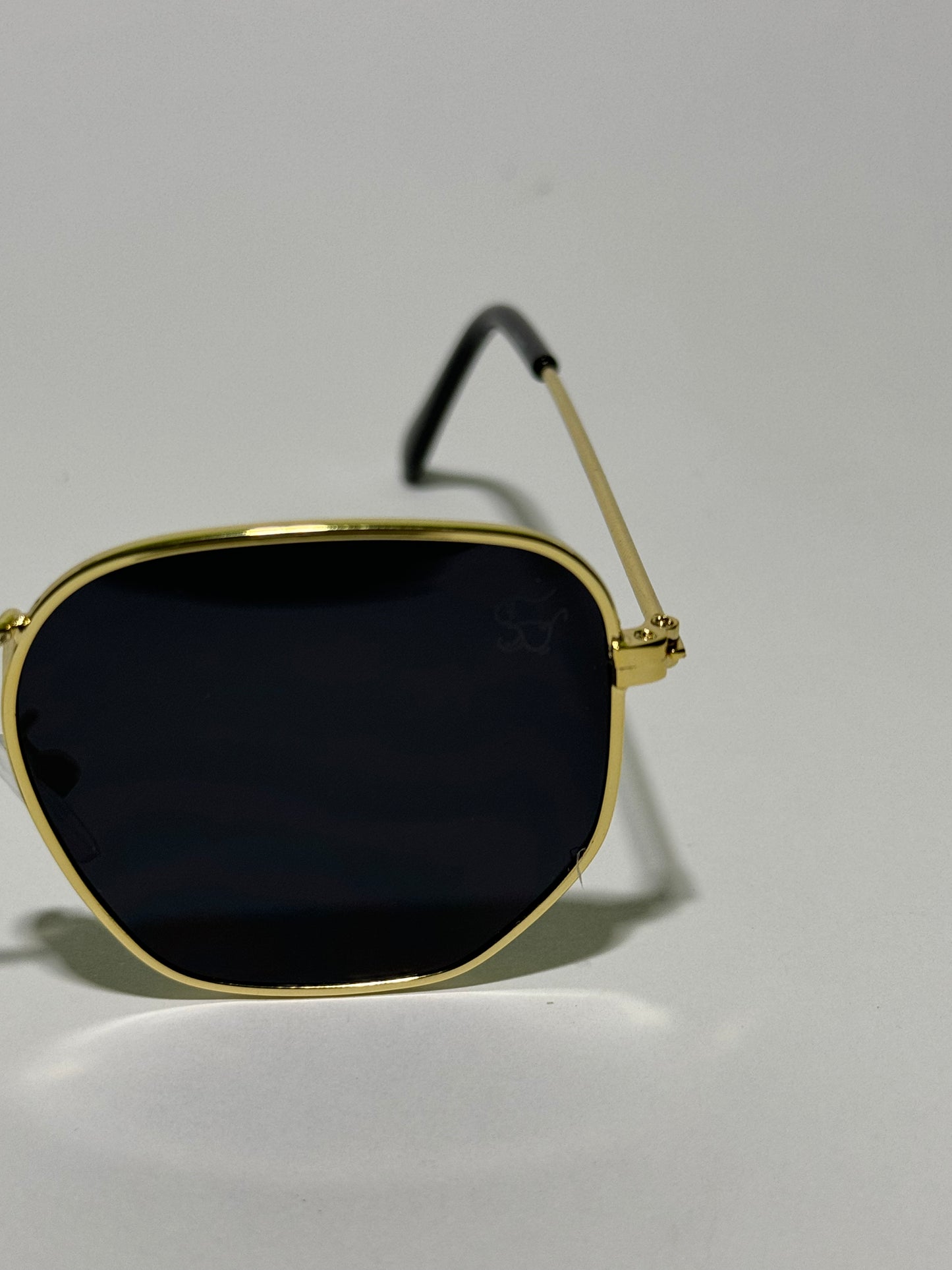 Óculos de sol - Elise Dourado