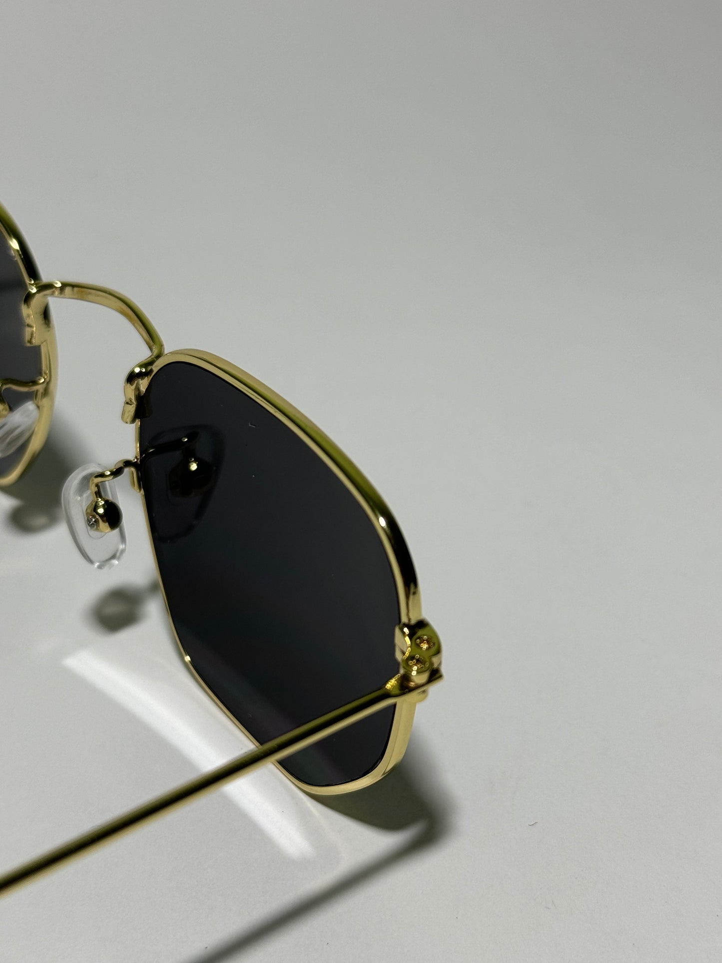 Óculos de sol - Elise Dourado