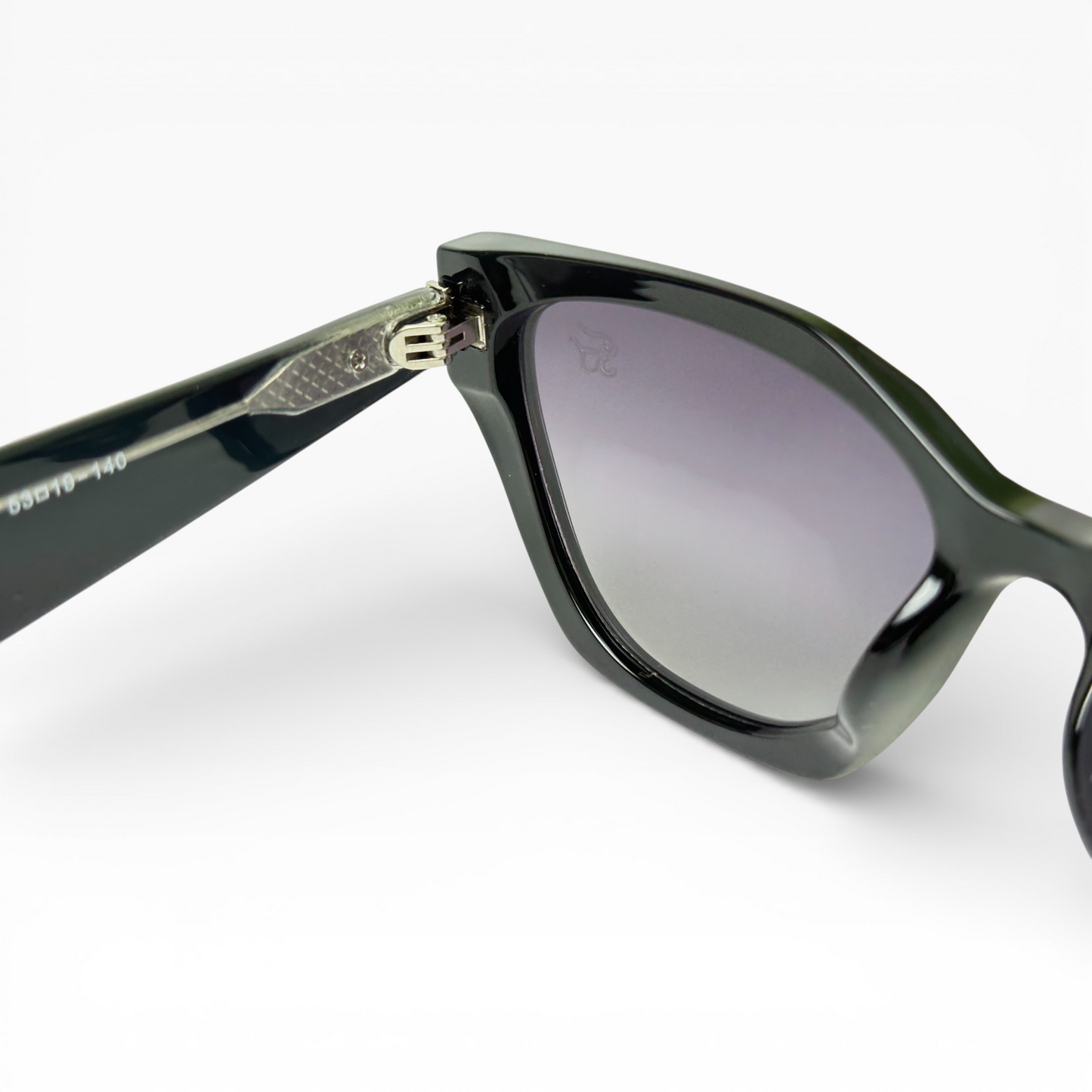 Óculos de sol - Solano Preto Polarizado